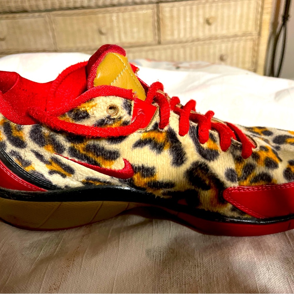 COPY - 2005 Nike Doernbecher women’s 8.5